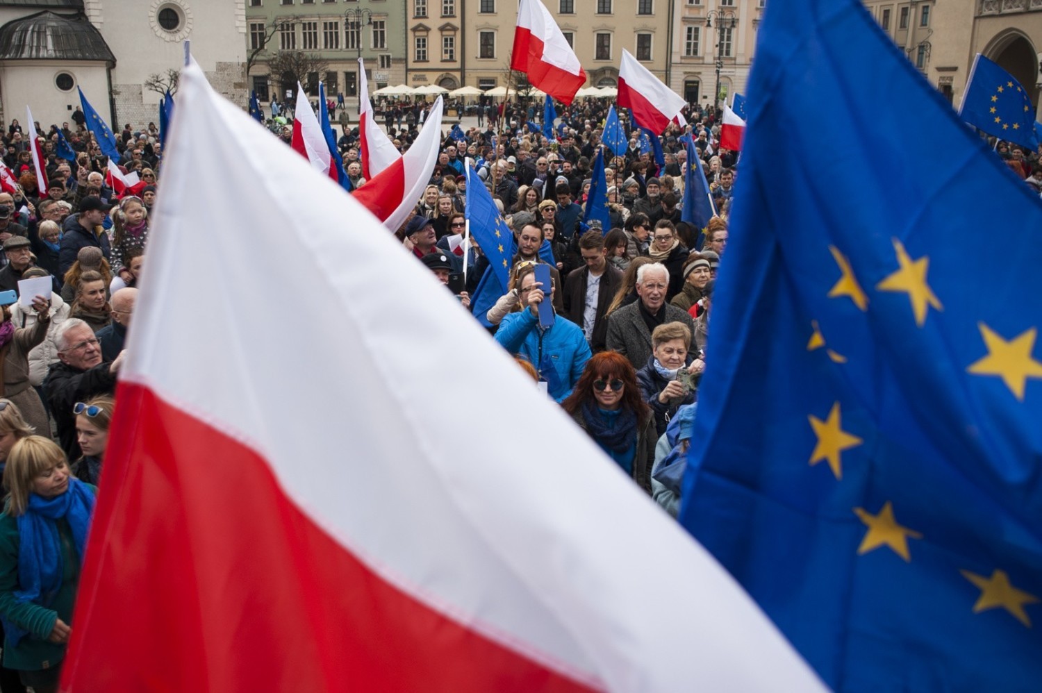 Kto zostanie europosłem? Prognoza podziału mandatów w woj. śląskim