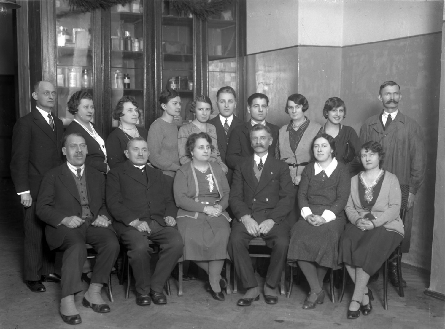 "Fotoportret praski 1910-1970"