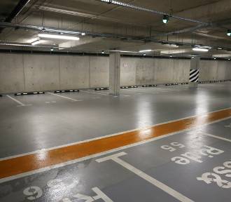 Tańsze parkowanie na podziemnym parkingu przy dworcu w Rzeszowie