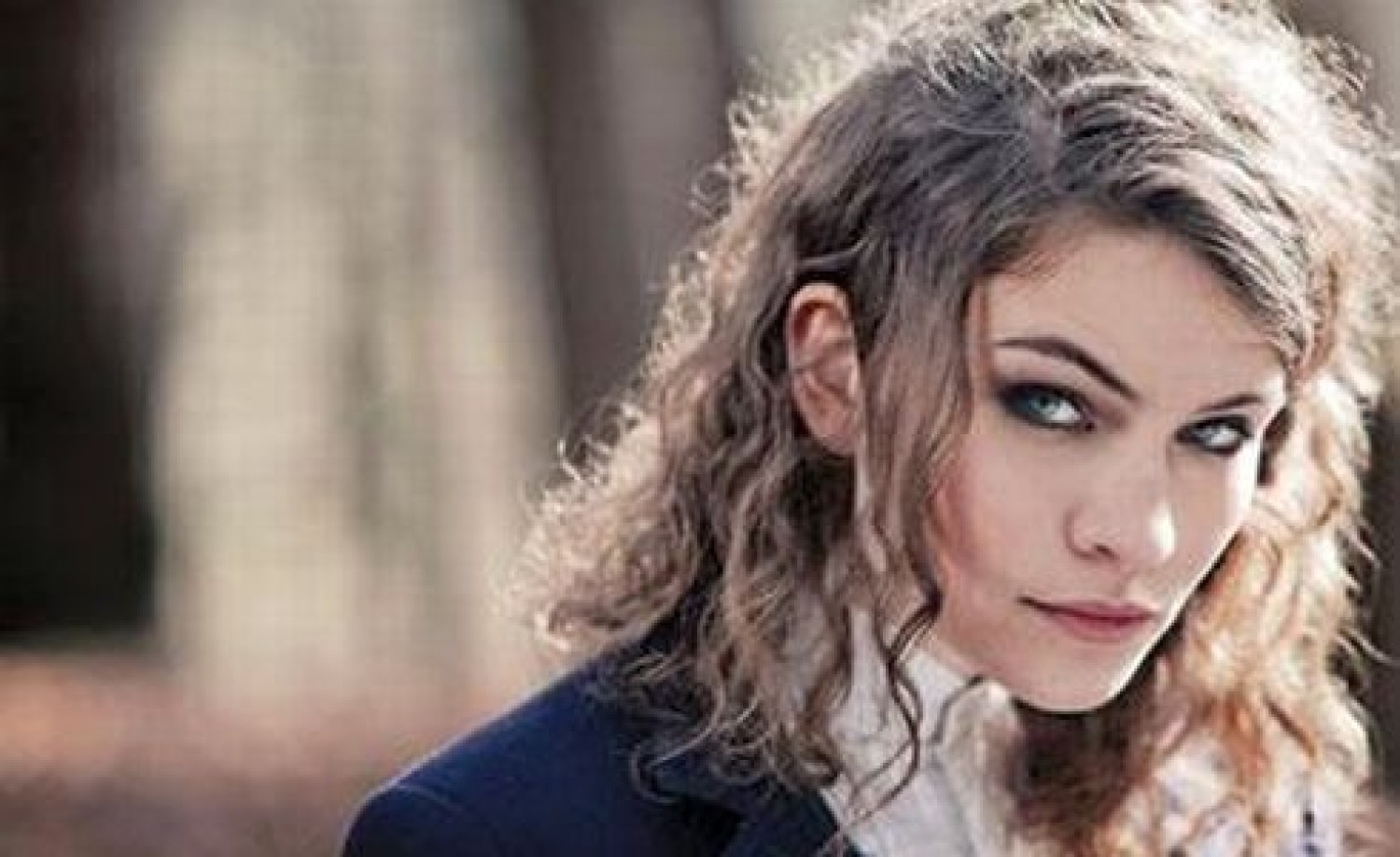 I Blame Coco Ania Dąbrowska Sofa I Neo Retros To Kolejne Gwiazdy