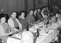 Za zdrowie pań! Tak Dzień Kobiet obchodzono w PRL. Co się zmieniło?