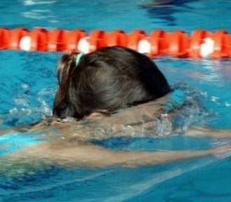 Gmina Kęty sfinansuje koszty nauki pływania dla dzieci