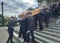 Pogrzeb zmarłego Antoniego Banasia. Samorządowiec i druh OSP został pożegnany przy dźwiękach syren strażackich
