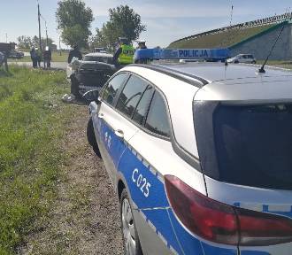 Wypadek na DK 91 w powiecie aleksandrowskim. Zderzyły się trzy pojazdy 