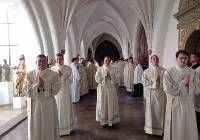 Nowe dekrety w Archidiecezji Gdańskiej. Ci księża zmieniają swoje funkcje i parafie