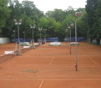 Tenis powróci do Parku Skaryszewskiego. Opuszczony teren zyskał nowego dzierżawcę