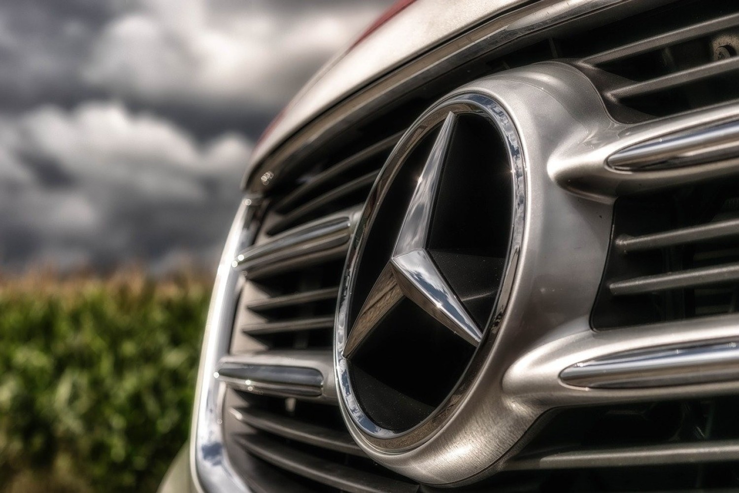 Samochód ciężarowy Mercedes-Benz 814LCena wywołania: 4 800 złSuma oszacowania: 9 600 złRok produkcji: 1996Data licytacji: 27-11-2020 Licytacja odbędzie się 27-11-2020 r
