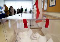 Frekwencja wyborcza na godzinę 12 w powiecie grodziskim