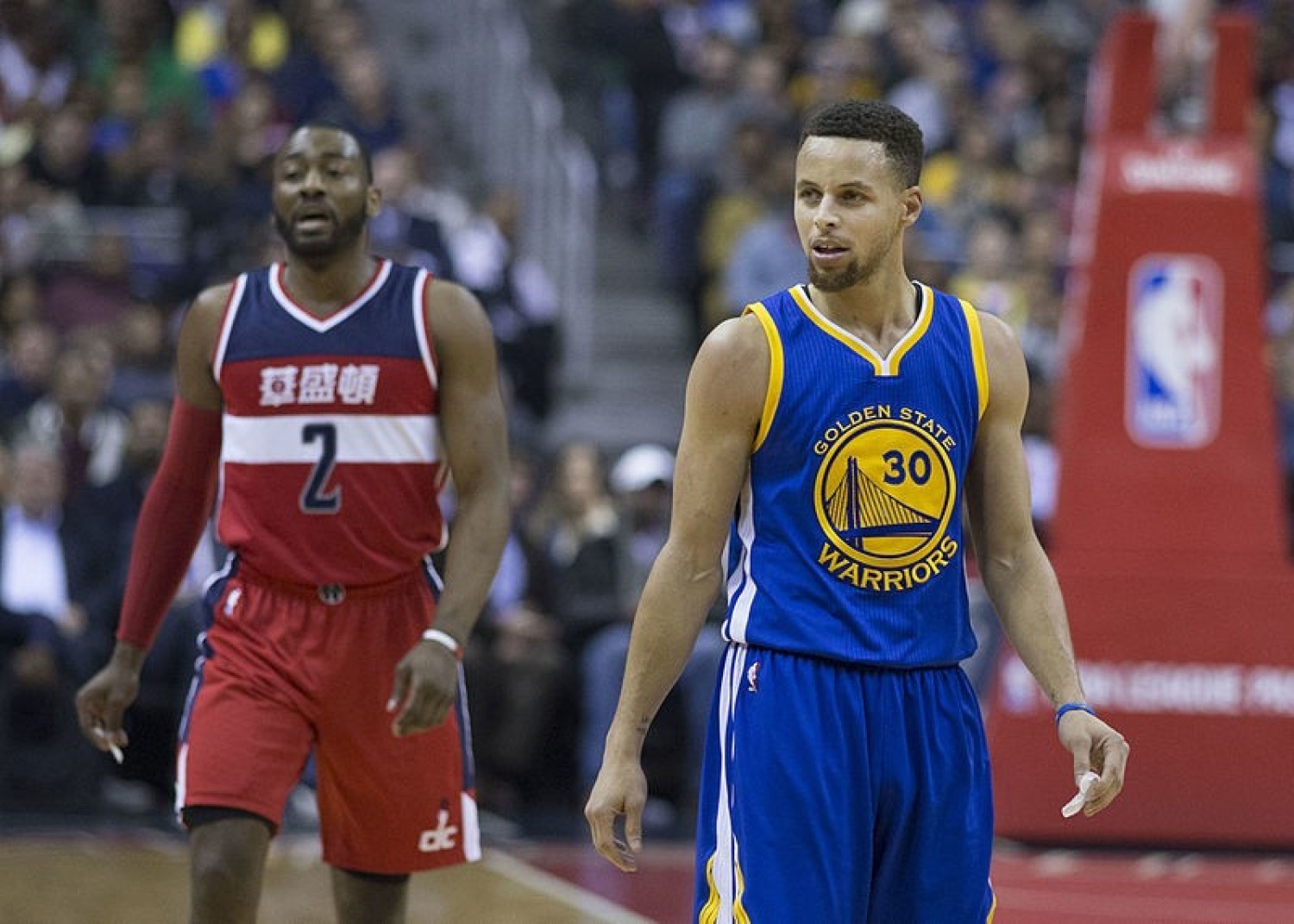 Miejsce 9: Stephen CurryZarobki: 79,8 mln dolarówDyscyplina sportu: koszykówka