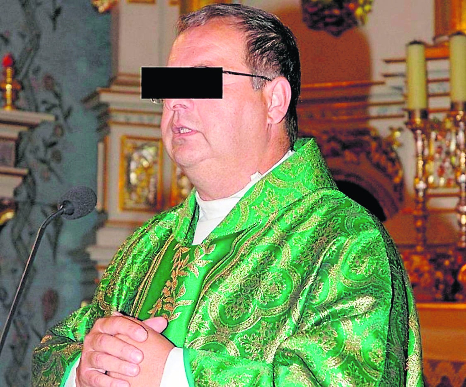 Ksiądz Marian W