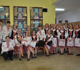 Noworoczne spotkanie w hajnowskim Białorusie. Zobacz jak bawiła się młodzież II LO 