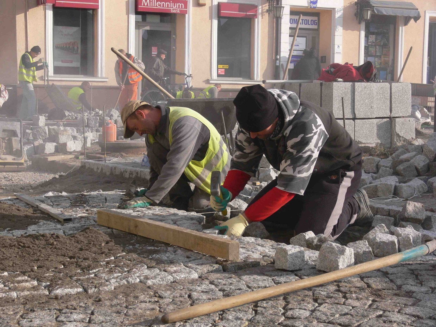 Wcześniej odnowiono płytę Rynku i ul