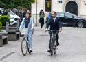 Pierwsza dama Krakowa przyjechała do urzędu na rowerze. Kim jest Anna Miszalska?