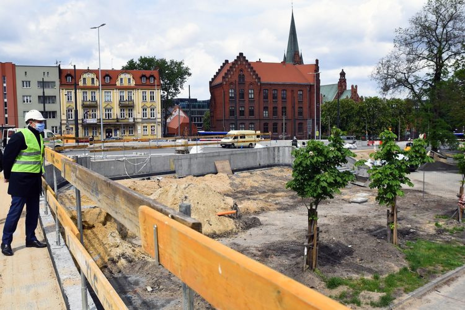 Plac budowy na ulicy Kujawskiej zmienia się każdego dnia
