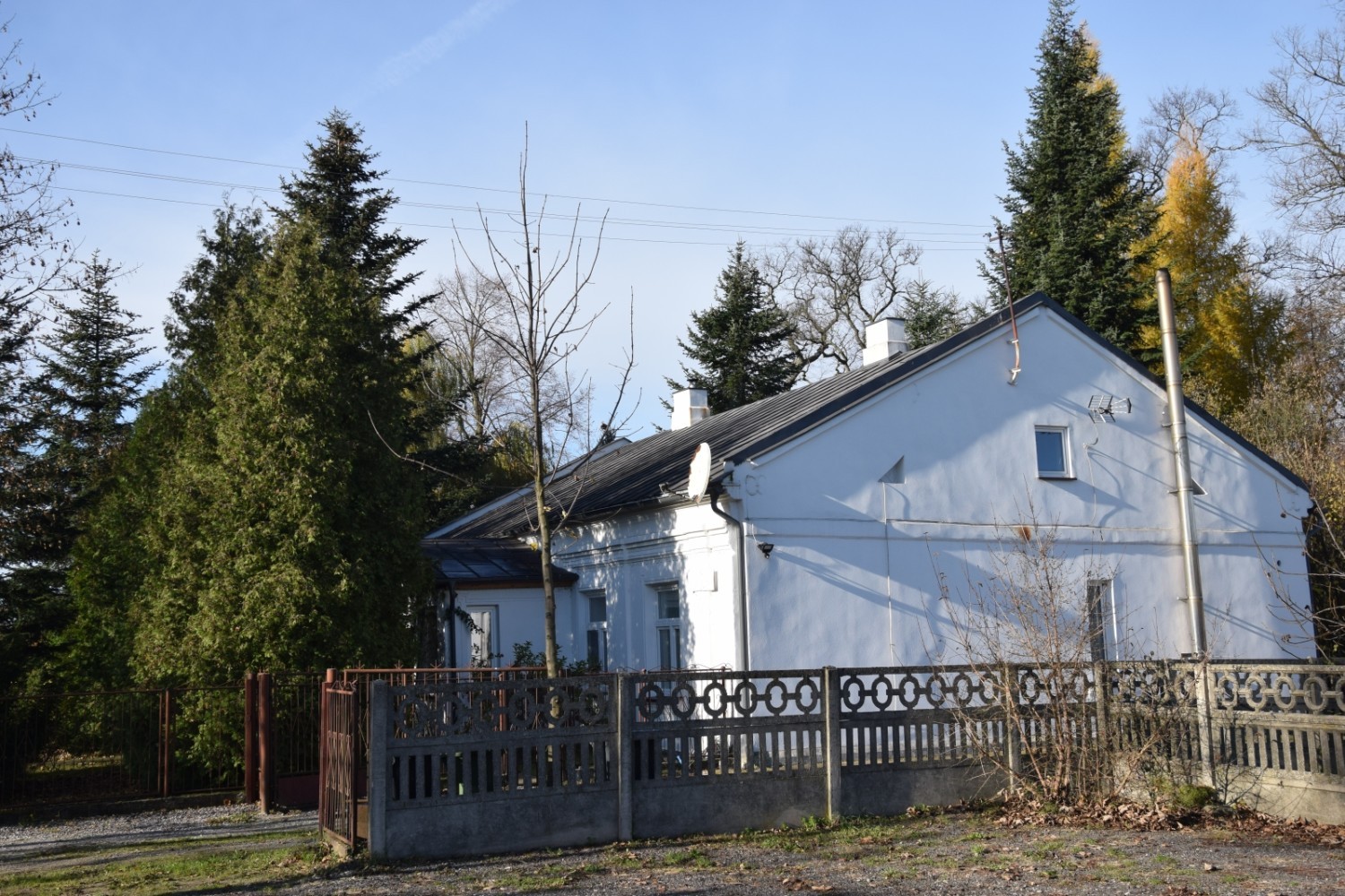 Bunt w Korczewie koło Zduńskiej Woli. Nowym proboszczem ksiądz z Czernikowa. Parafianie w proteście wyszli z kościoła