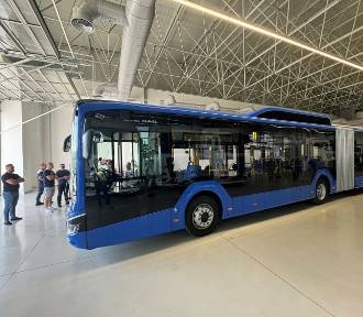 Takimi nowymi autobusami będziemy podróżować po Krakowie. Zobacz, na jakich liniach