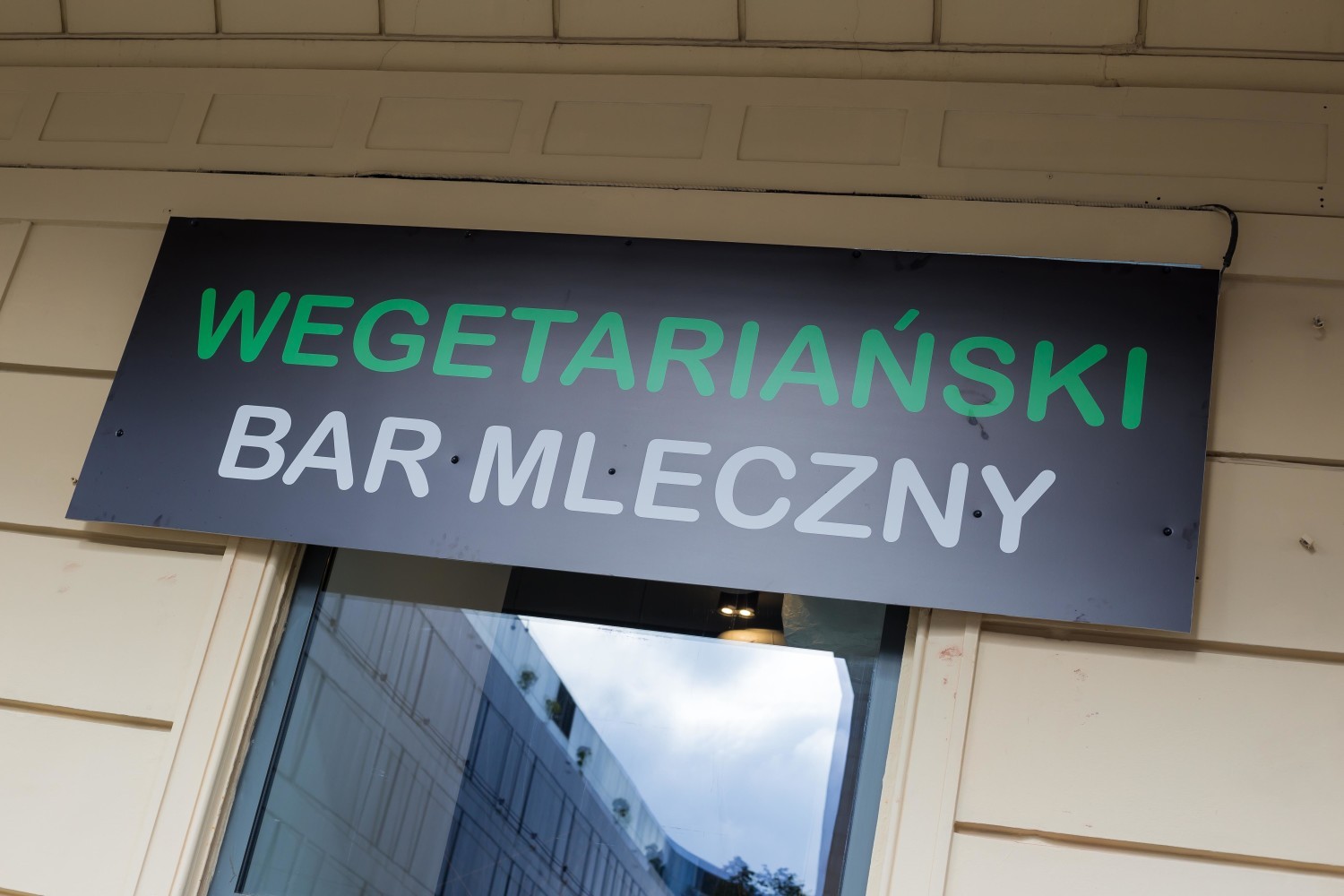 Wegetariański Bar Mleczny. Tu zjesz obiad bez mięsa za mniej niż 10 złotych!