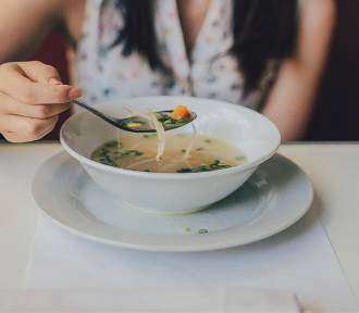 Restauracje kawiarnie i puby w Warszawie na studencką kieszeń! [PRZEGLĄD] 