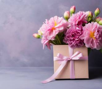 Piękne i tanie prezenty na Dzień Matki. Najlepsze upominki do 50 i 100 złotych