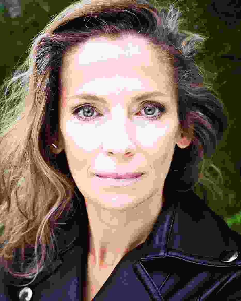 Joanna Bator