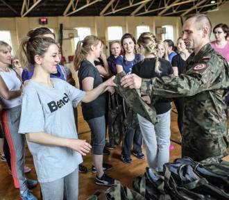  Szkolenia z samoobrony dla kobiet organizuje wojsko. W całym Kujawsko-Pomorskiem 