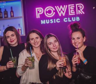 Gorączka sobotniej nocy w POWER Music Club we Włoszczowie. Zobacz zdjęcia