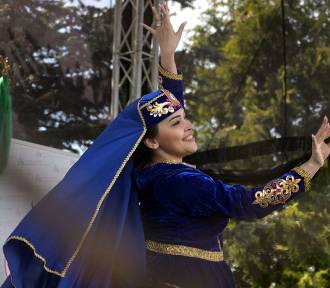 Tatarskie Święto Wiosny „Navruz” w Bohonikach. Plenerowa impreza w otoczeniu meczetu