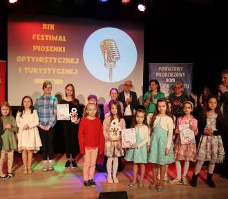 Festiwal piosenki optymistycznej i turystycznej w Wieluniu ZDJĘCIA
