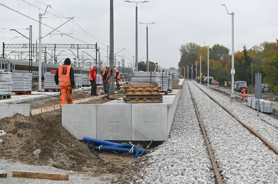 Budowa przystanku PKP Warszawa Grochów