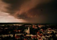 Ostrzeżenie przed burzami na Opolszczyźnie.  