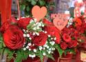 Walentynkowe bukiety od kwiaciarni Chanda w Sieradzu. Królują róże ZDJĘCIA
