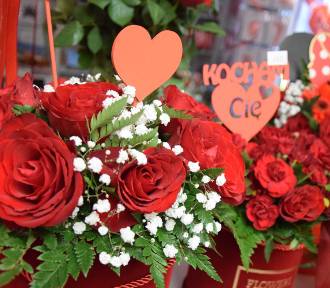 Walentynkowe bukiety od kwiaciarni Chanda w Sieradzu ZDJĘCIA