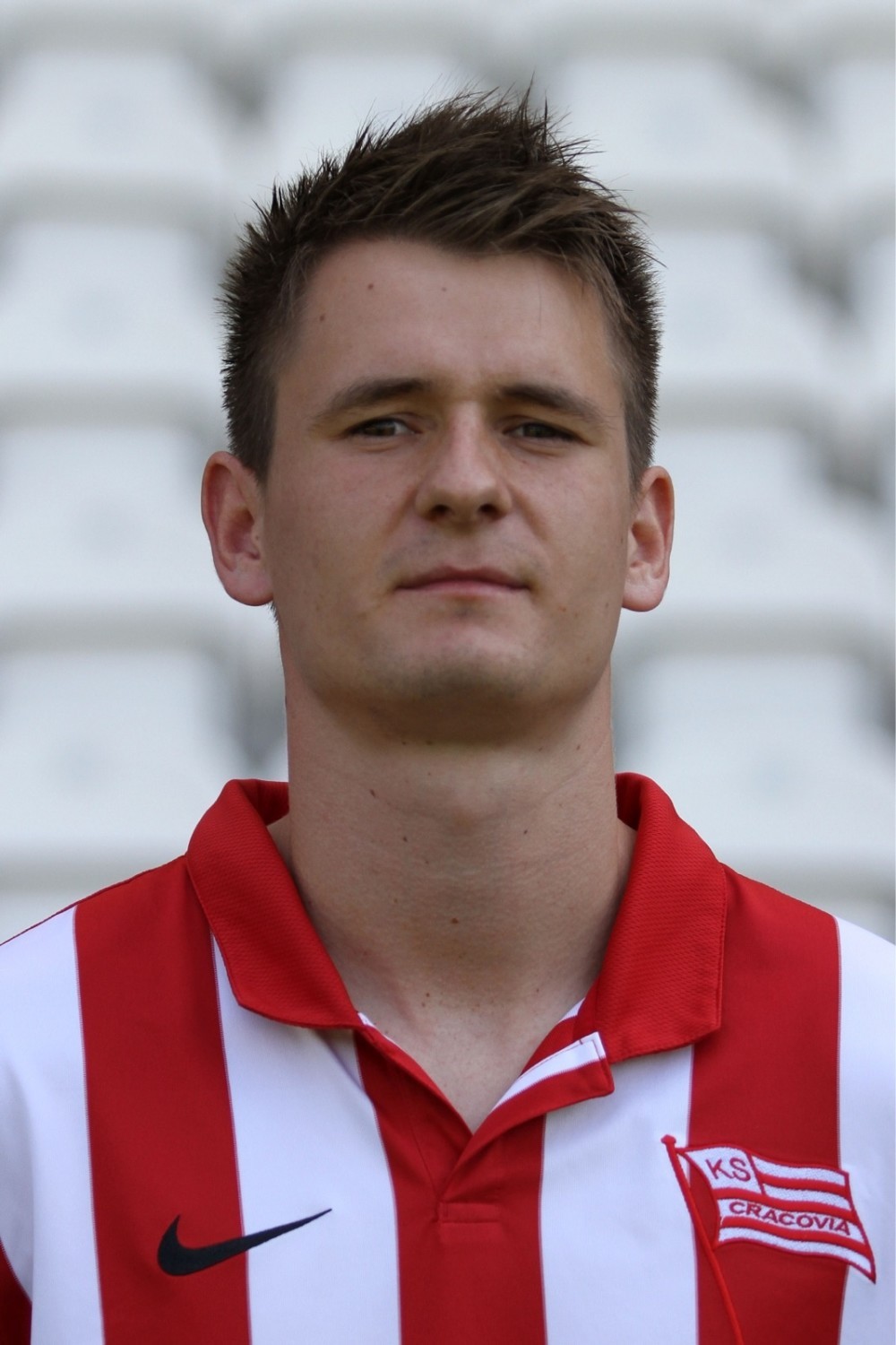 Gwiazdą zespołu z Łochowa jest Marcin Krzywicki, który w barwach Cracovii rozegrał w ekstraklasie 20 meczów (1 gol)