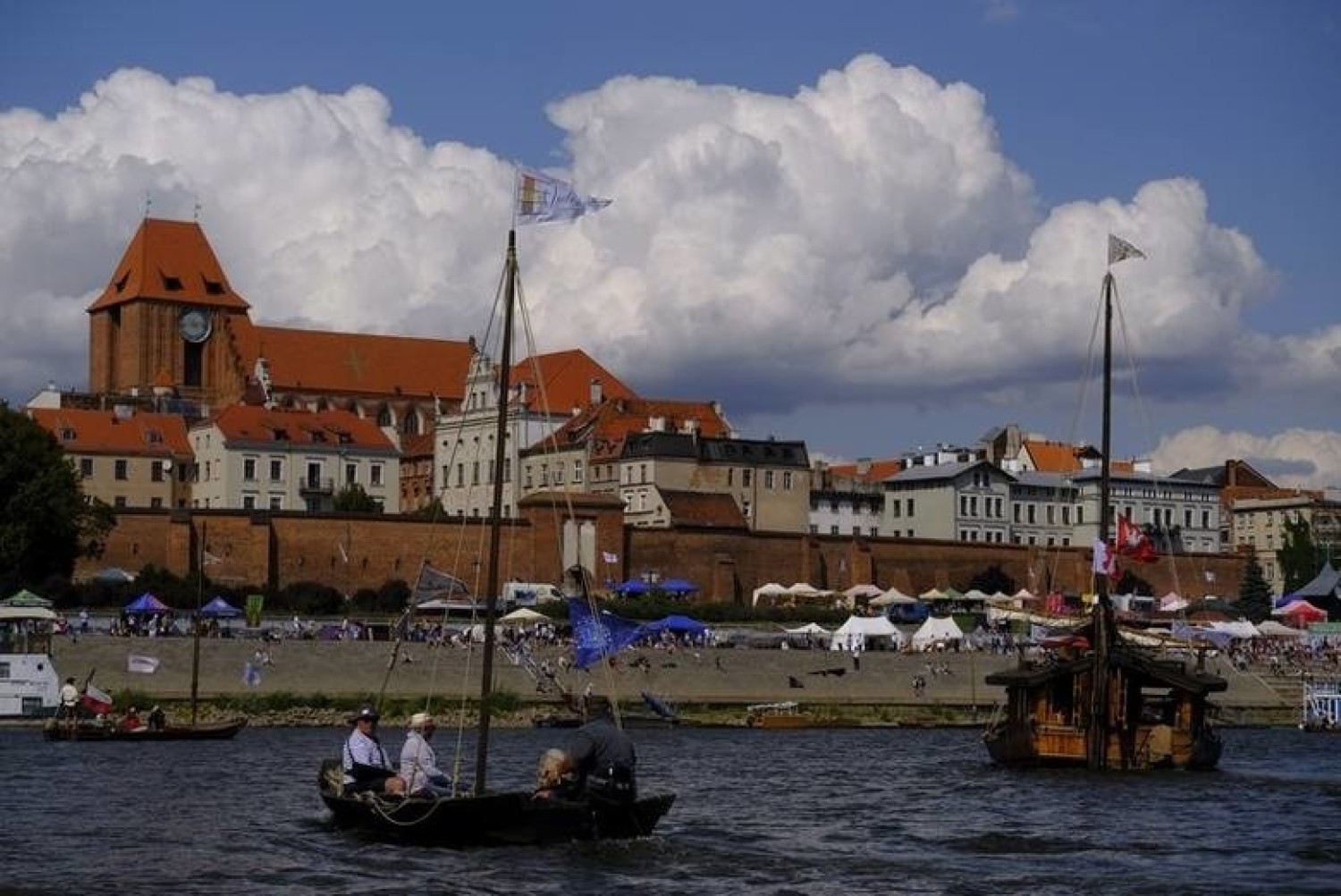 Dzień Wojska Polskiego, w tym roku wyjątkowy, bo w 100-lecie Bitwy Warszawskiej, torunianie będą świętować na piknikach, koncertach, pokazach