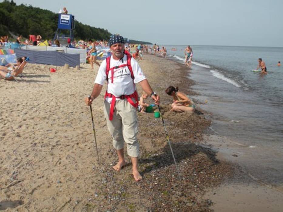 Henryk Braś zaprasza na długie wyprawy polską plażą