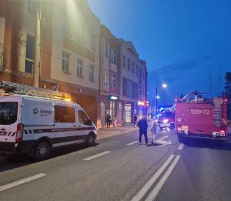 Pożar kamienicy w Starogardzie Gdańskim. Ewakuowano 13 osób ZDJĘCIA 