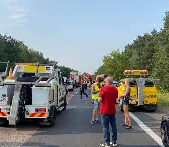 Tragiczny wypadek samochodowy Dąbrowie Górniczej. Zginął 61-letni mężczyzna