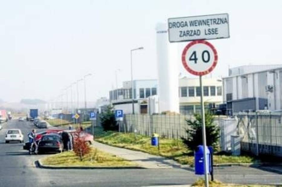 W fabrykach znajdujących się na terenie LSSE obecnie pracują 8033 osoby Fot