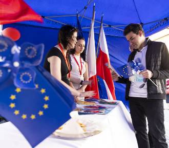 Rodzinny piknik z quizami i smakołykami na 20-lecie Polski w Unii Europejskiej