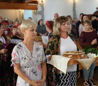 Rolnicy i mieszkańcy dziękowali za plony podczas dożynek parafialnych w Górzycy