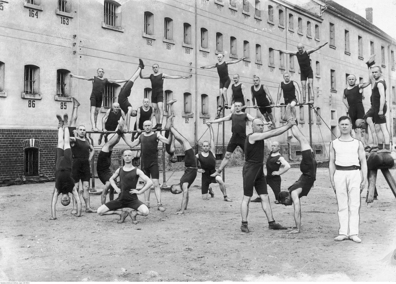 Więzienie w Rawiczu, 1936 rokWięzienny zespół gimnastyczny