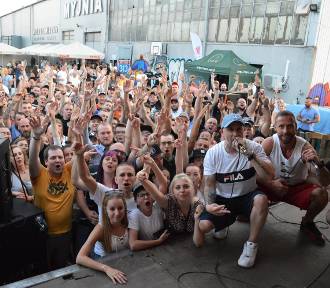 Peja/Slums Attack i Ganda w Piotrkowie - koncert w 313 Garage - ZDJĘCIA