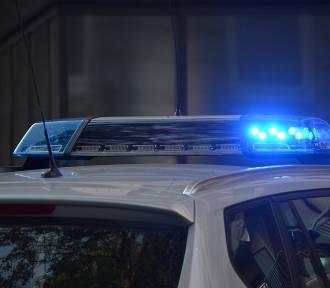 Zderzenie hulajnogi z rowerem. Jedna osoba została ranna, druga odjechała