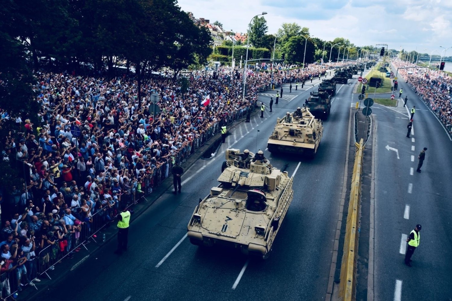Defilada z okazji święta Wojska Polskiego w 2018 roku w Warszawie