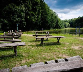 Zalew w Starych Bogaczowicach i lokalna karczma już czynne! Co nowego w menu 2023? 