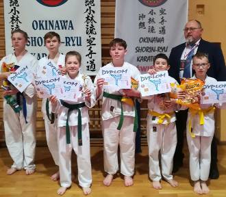 Oto medaliści grudziądzkiego klubu Shorin-ryu karate. Dzielnie rywalizowali w Świeciu