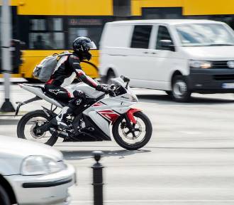 "Statystycznie w tym roku zginie jeszcze sześciu motocyklistów". ZDM publikuje raport