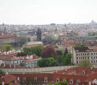 Czeska Praga. Panoramy pięknego europejskiego miasta 