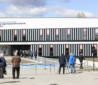 Nowa siedziba stacji Rejonowego Pogotowia Ratunkowego w Sosnowcu! Zobacz zdjęcia 
