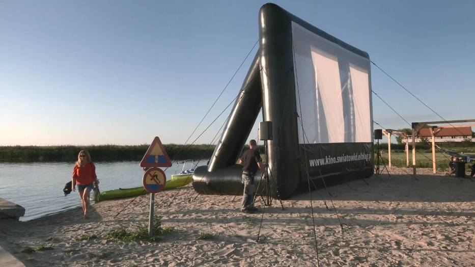 Kino na plaży we Fromborku 
